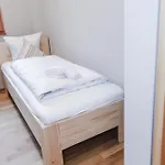 Penthousewohnung Mit Bergblick - Klimatisiert 公寓 *