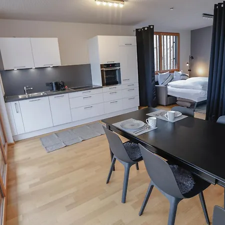 Penthousewohnung Mit Bergblick - Klimatisiert Apartament